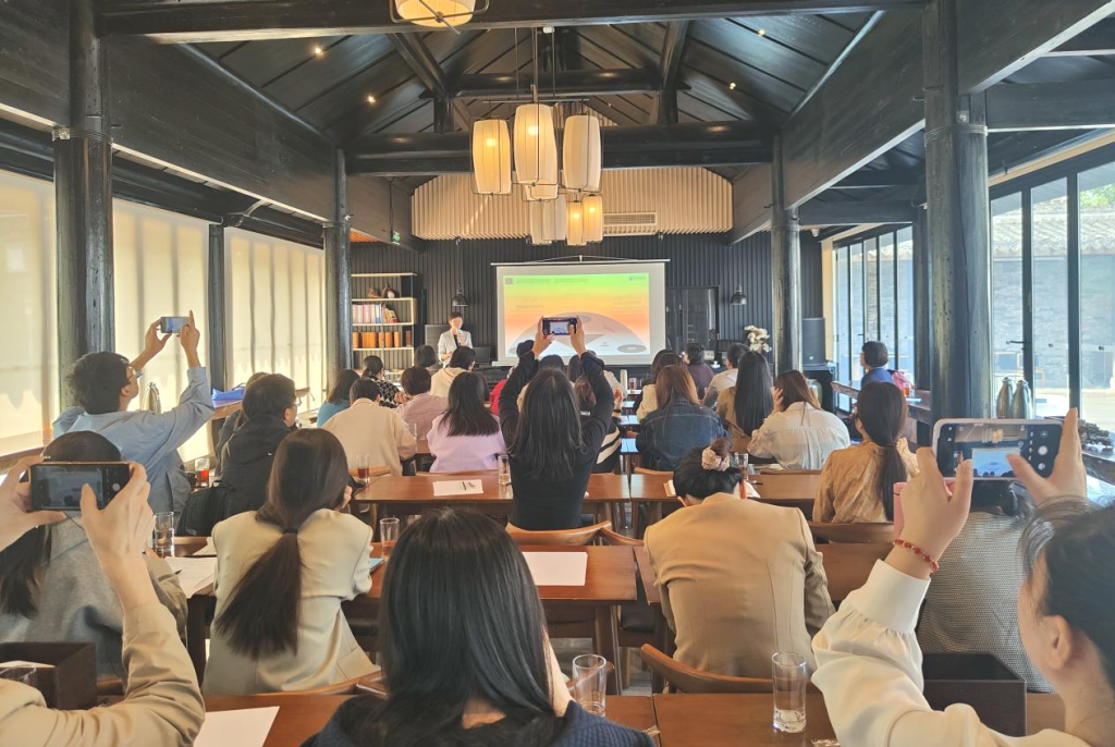 尊龙时凯科技受邀为宁波市高新技术促进会会员单位作研发管理体系标准化构建主题培训(图2)